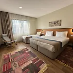 N'ala 4*