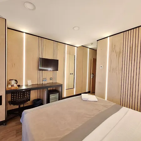 N'ala Otel 4*