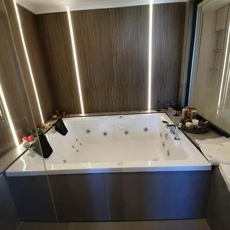 N'ala Otel