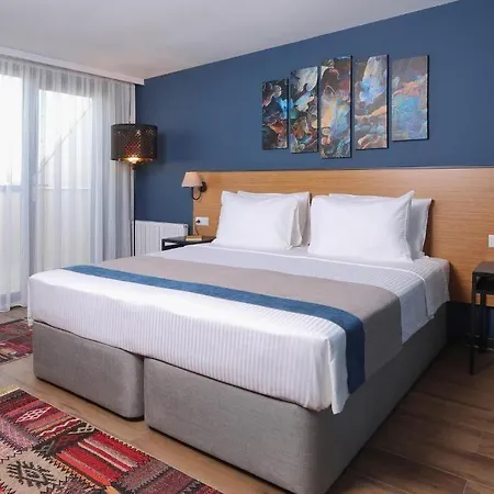 N'ala Otel 4*