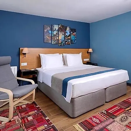 Hotel N'ala 4*